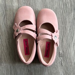Girl’s Dress Shoe